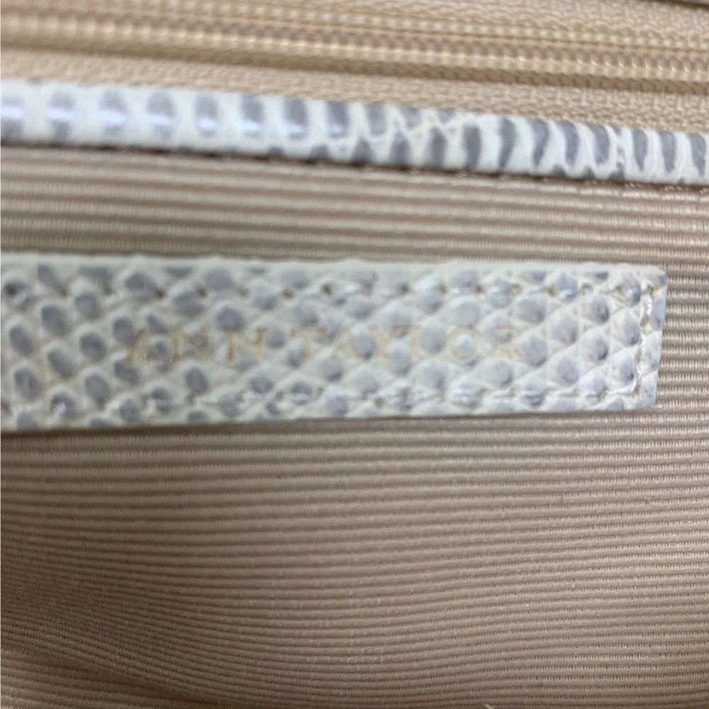 Ann Taylor Textured Leather Envelope Bag Chain Strap Clutch Runway Couture